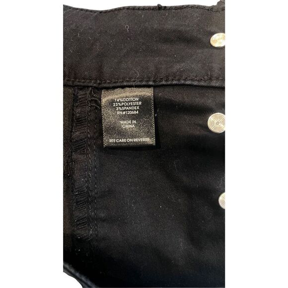 Blackheart Shorts Juniors Size 16 Black Nautical High Rise Casual Flat Front - Picture 3 of 5